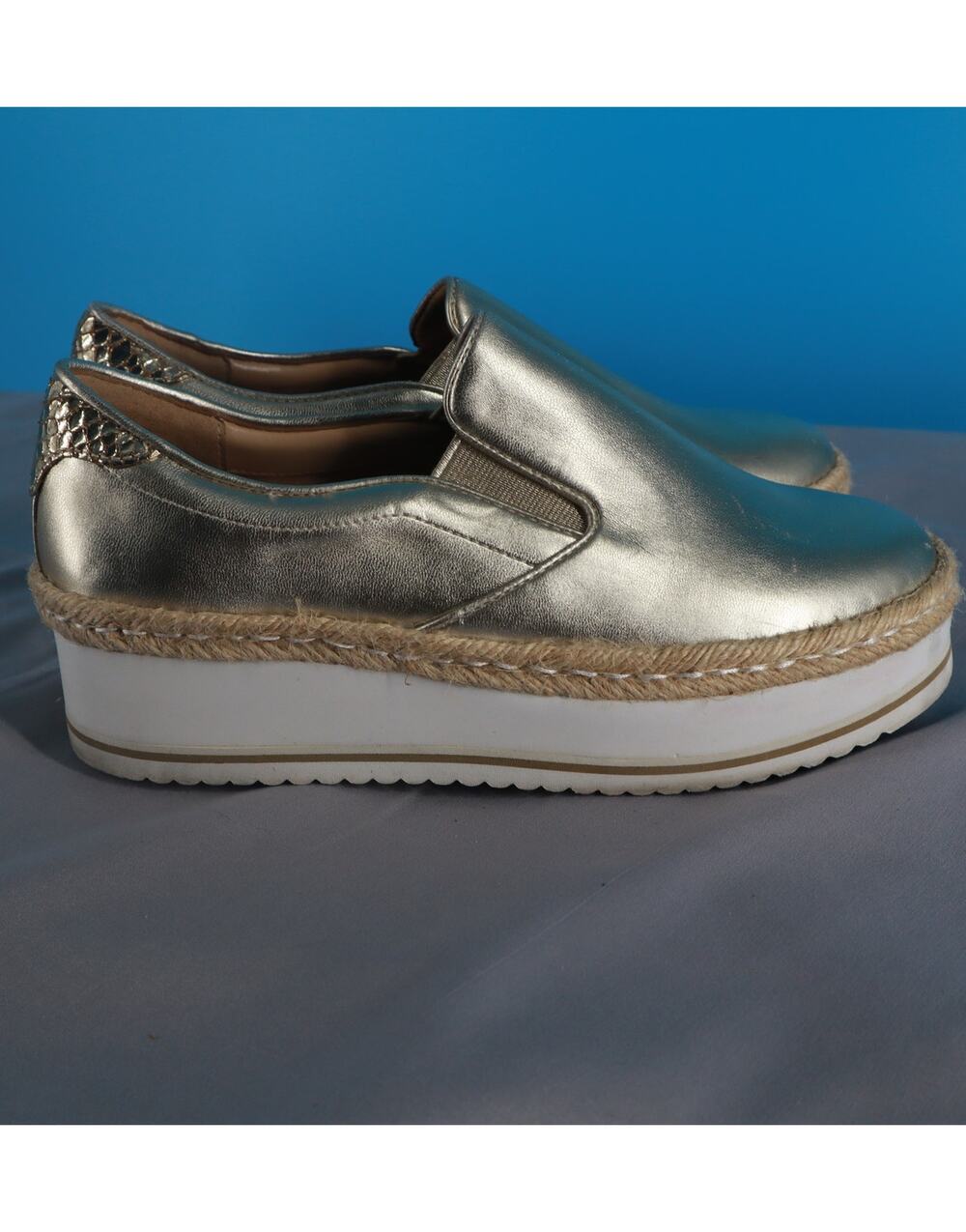 Nine West Women's Metallic Gold Platform Espadrille Slip-On Sneakers Size 5.5